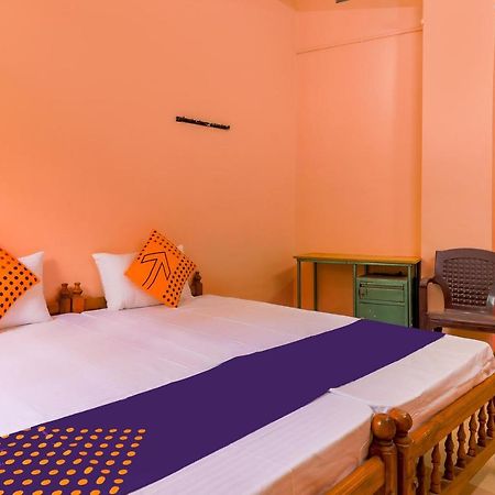 Oyo New Mubarak Tourist Home Panmana Exteriör bild
